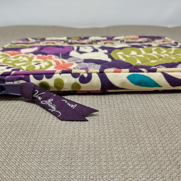 VERA BRADLEY PAISLEY TABLET/E-READER SLEEVE - Picture 4 of 10